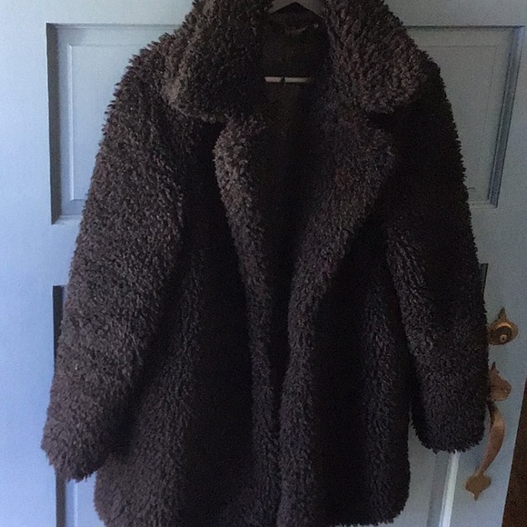 EUC black fleece Teddy coat w/ lapel by Kooosin - Picture 1 of 6